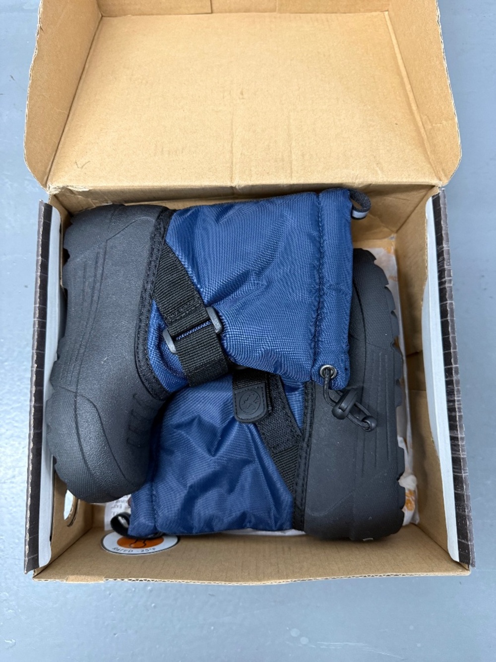 Northside Kids Winter Snow Boots Size 9 Navy 200g Thinsulate NWT